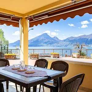 Apartment Graziella House